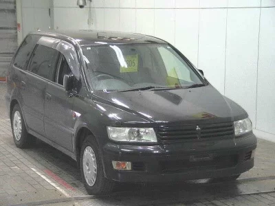 Mitsubishi CHARIOT GRANDIS