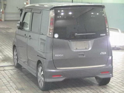 Nissan ROOX