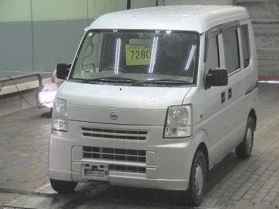 Nissan CLIPPER VAN