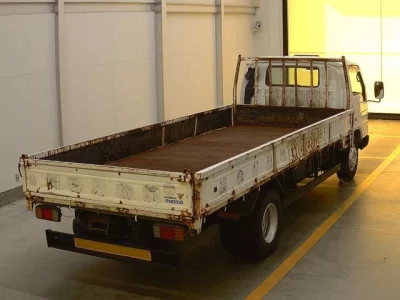 Mazda TITAN  с аукциона в Японии