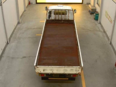 Mazda TITAN  с аукциона в Японии