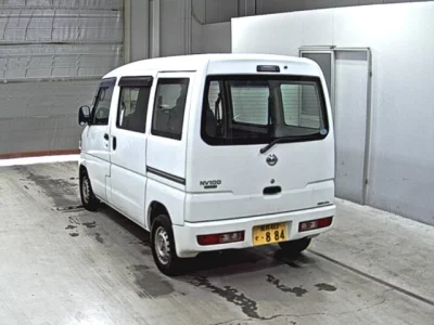 Nissan CLIPPER VAN