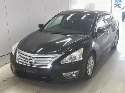Nissan TEANA