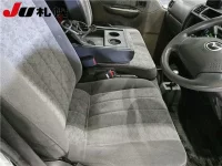 Mazda BONGO лот № 53 оценка 3  с аукциона в Японии 4