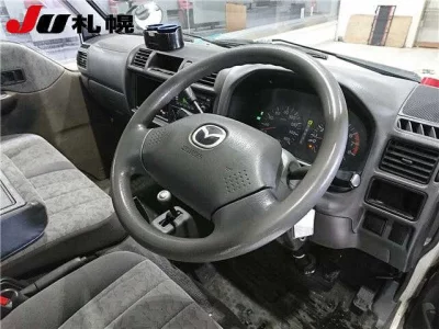 Mazda BONGO  с аукциона в Японии