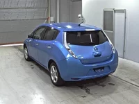 Nissan LEAF лот № 9096 оценка 4  с аукциона в Японии 1