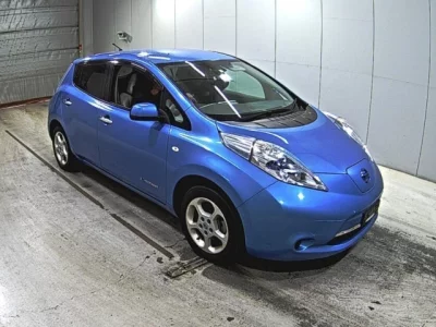 Nissan LEAF  с аукциона в Японии