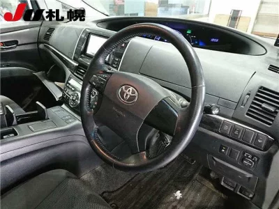 Toyota ESTIMA HYBRID