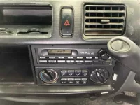 Mazda BONGO VAN лот № 80116 оценка 3.5  с аукциона в Японии 5