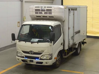 Hino DUTRO  с аукциона в Японии