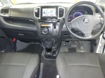 Mitsubishi DELICA D2