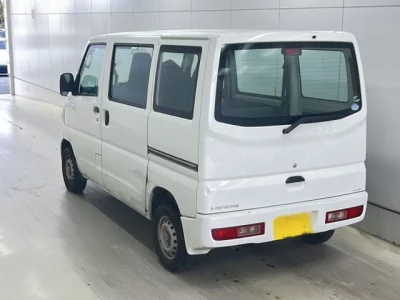 Mitsubishi MINICAB VAN