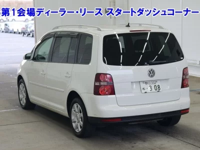 Volkswagen GOLF TOURAN