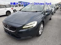 Volvo V40 лот № 43076 оценка 4  с аукциона в Японии 9