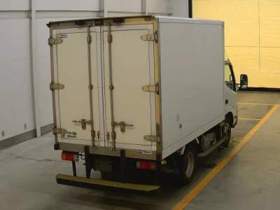 Hino DUTRO  с аукциона в Японии