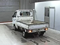 Daihatsu HIJET TRUCK лот № 9239 оценка 3  с аукциона в Японии 1