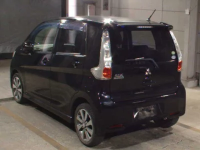 Mitsubishi EK CUSTOM