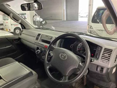 Toyota REGIUS ACE VAN