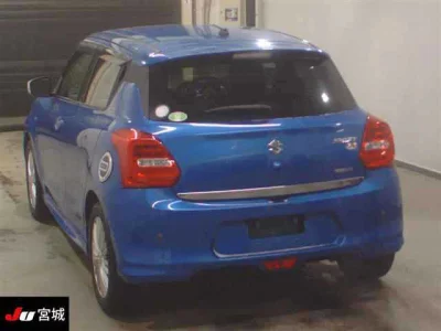 Suzuki SWIFT  с аукциона в Японии