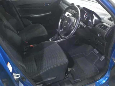 Suzuki SWIFT  с аукциона в Японии