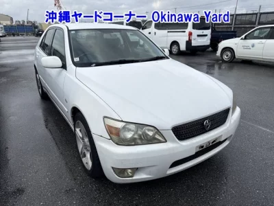 Toyota ALTEZZA  с аукциона в Японии