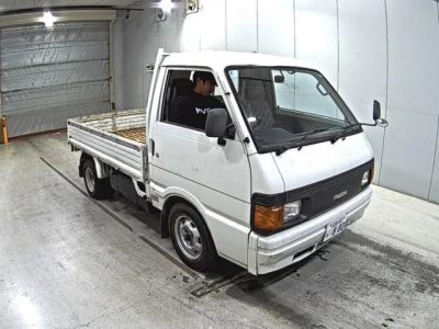 Mazda BONGO  с аукциона в Японии