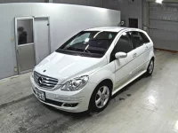 Mercedes-Benz B CLASS лот № 9339 оценка 4  с аукциона в Японии 3
