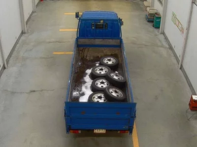 Hino DUTRO  с аукциона в Японии