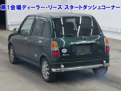 Daihatsu MIRA
