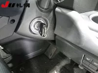 Toyota NOAH лот № 1008 оценка 4  с аукциона в Японии 3