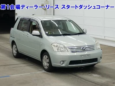 Toyota RAUM