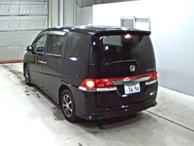 Honda STEP WAGON