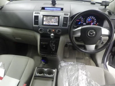 Mazda MPV