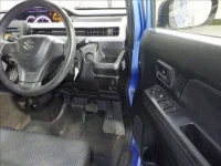 Suzuki WAGON R лот № 4047 оценка R  с аукциона в Японии 6