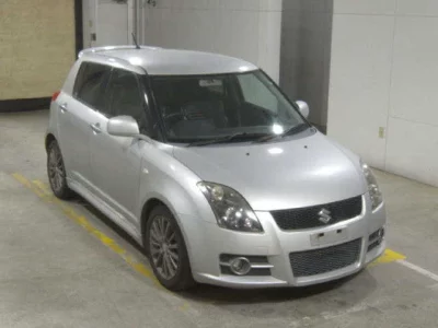 Suzuki SWIFT  с аукциона в Японии