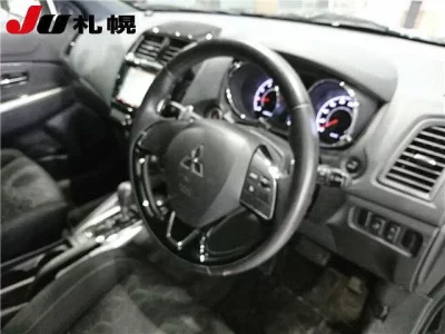 Mitsubishi RVR