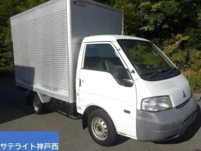 Mitsubishi DELICA TRUCK