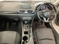 Mazda AXELA лот № 2011 оценка 4  с аукциона в Японии 4