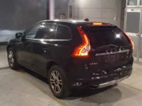 Volvo XC60 лот № 7 оценка R  с аукциона в Японии 1