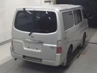 Nissan CARAVAN VAN лот № 4002 оценка R  с аукциона в Японии 4