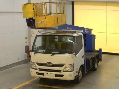 Hino DUTRO  с аукциона в Японии