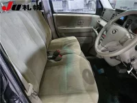 Subaru GOLF ALLTRACK лот № 1066 оценка 3  с аукциона в Японии 4