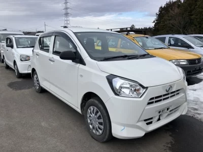 Daihatsu MIRA E S