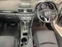 Mazda AXELA лот № 2037 оценка RA  с аукциона в Японии 4