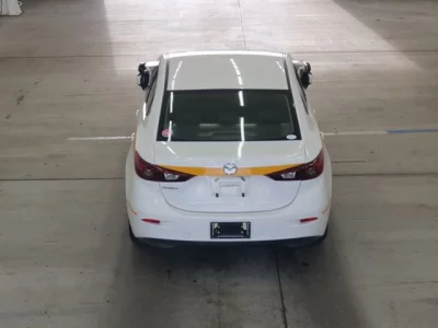 Mazda AXELA  с аукциона в Японии