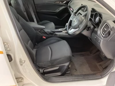 Mazda AXELA  с аукциона в Японии