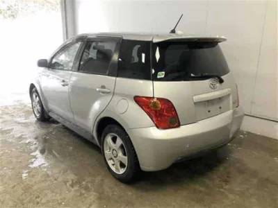 Toyota IST