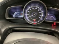 Mazda AXELA лот № 2041 оценка 4  с аукциона в Японии 5