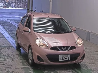 Nissan MARCH