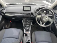 Mazda DEMIO лот № 6019 оценка RA  с аукциона в Японии 3